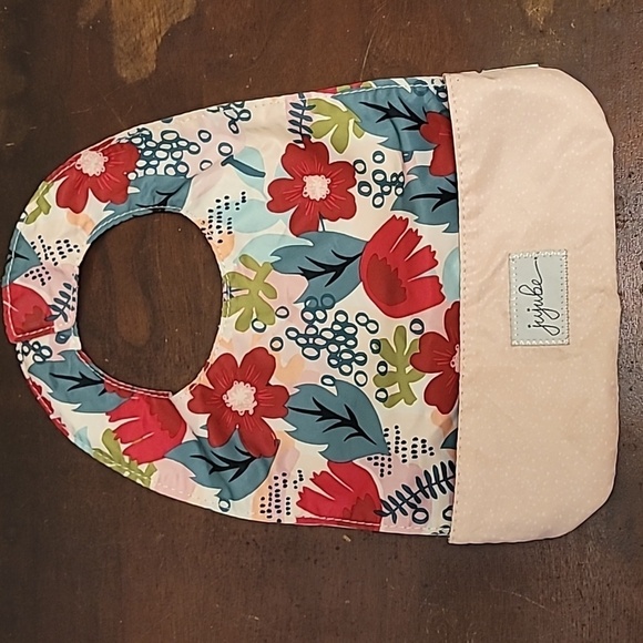 Ju-Ju-Be Be Neat Reversible Bibs with Pockets - tokidoki x Kaiju City & Flower - Picture 9 of 10